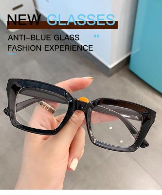 China Fashion Sunglasses Computer Clear Lenses Frame Women Men Blue Light Eyewear Anti Blocking Glass Spectacle Optical Monocle for sale