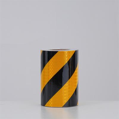 中国 PVC Crystal Lattice Reflective Film Dual Color Reflective Warning Tape For Road Safety 販売のため