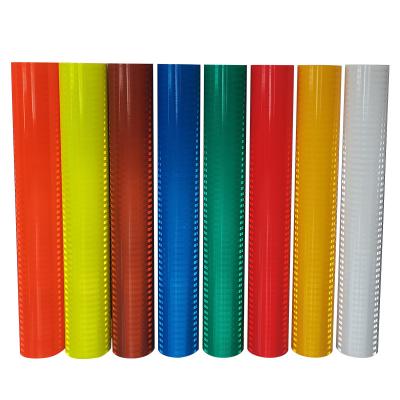 China 10 Years High Intensity Prismatic Reflective Sheeting For Traffic Sign Safety for sale