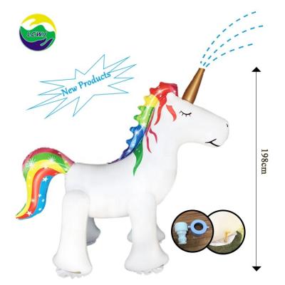 China Jardim traseiro 2,5 kg Bebê brinquedo de água Crianças brincando Rainbow Arch Sprinkler à venda