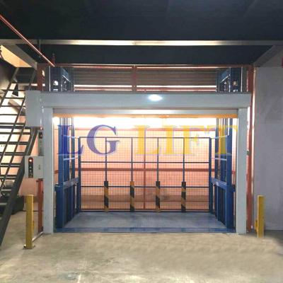 China Warehouse Cargo Lift 5 Ton Lifting Capacity Vertical Steel Cargo Freight Elevator for sale