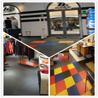 China 3W Plastic Vinyl PVC Anti-slip Interlocking Shoping flooring Mats for sale