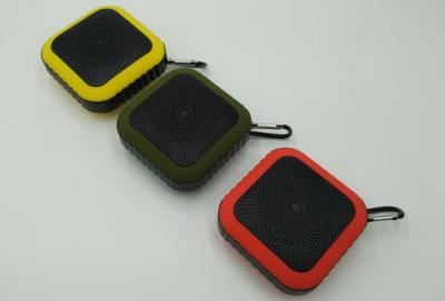 中国 正方形の無線屋外の携帯用 Bluetooth のスピーカーの黒 TF カード 販売のため