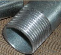 China zinc coated 250g galvanized steel pipe threaded with plastic caps en venta