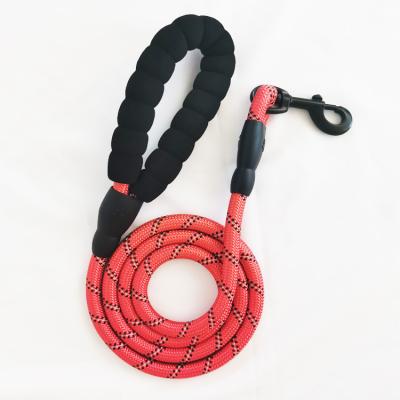 China Thoughtful Pet Lead Leash No Collar Needed 1.2m Low Price Portable Dog Leash Rope for sale