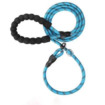 China 2456 Ft Reflective Strong Dog Leash Durable Slip Lead Dog Leash With Zipper Pocket for sale