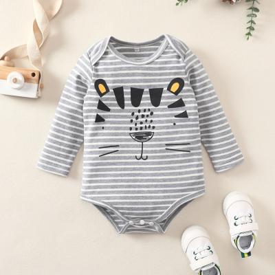 China lovely factory wholesale cotton holiday pajamas romper/babies romper for sale