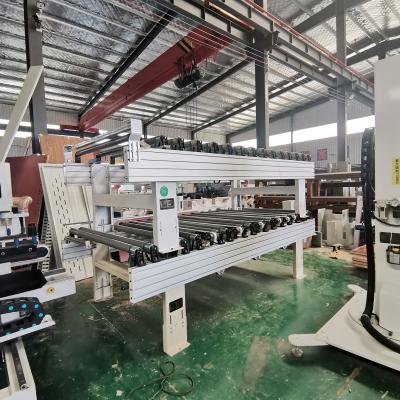 China Automatic Stainless Steel Multi Roll Conveying Equipment for Wooden Door Production for sale