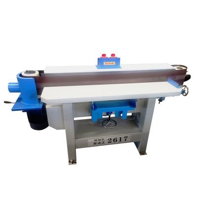 China Houtoppervlak glad Mini Belt Sanding Metal Machine Verticale Sand Belt Grinder Machine voor houtbewerking Te koop