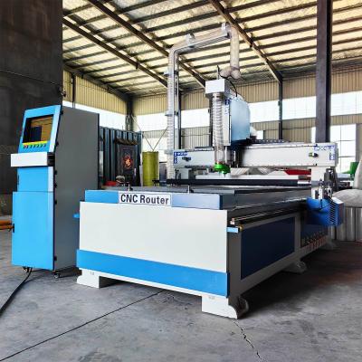 Κίνα Μεγάλη ακρίβεια 4 άξονας 3 άξονας ξύλο CNC Router Machine για την κοπή χαρακτική γεωτρήσεις προς πώληση