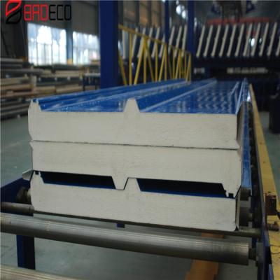 China Popular Energy Saving Warehouse PU Sandwich Roof Panel Sandwich Pannel Prices for sale