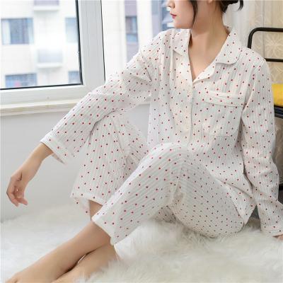 China QUICK DRY women's pajamas springs and springs summer long sleeve suit and slim cardigan cotton home wear comfort suit for sale