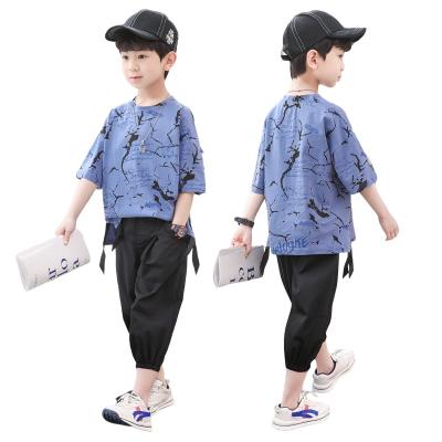 China 2022 New Comfortable And Safe Two-piece Short-sleeved Cropped Pants Boys Suit For Summer for sale