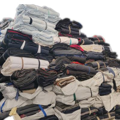 China Wholesale Factory Blackout Warehouse Stock Textile Directly For Cotton Plain Dyed Cut Piece Fabrics For Garments From India for sale