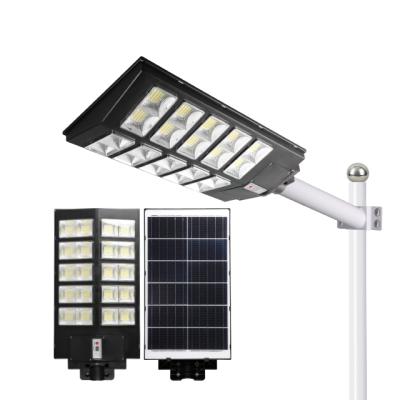 China Wide Illumination Area Shenzhen / Dongguan 20w Outdoor Waterproof Solar Street Light With Battery Backup for sale