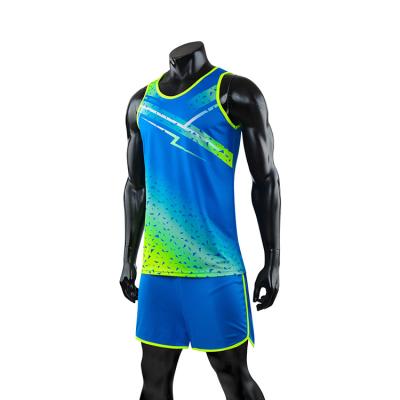 China Best Breathable Sports Wear Wholesale Running Clothes Set Sports Wear Men Sports Running Clothing for sale