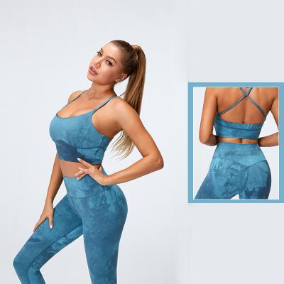 China New Design Women Workout T-shirt Elastic Back Workout Clothes Breathable Beautiful Yoga Clothes For Women for sale