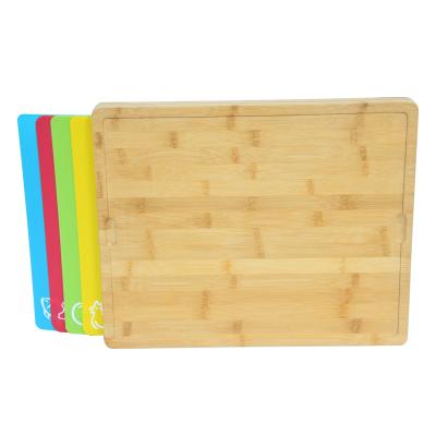 China Sustainable Eco-friendly Natural Rectangle Thick Bamboo Wood Cutting Board with Color Coded Plastic Mat for sale