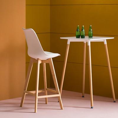 China Modern Cheap Home Furniture Kitchen Bar Stools Restaurant Bar Chair With Wooden Legs for sale