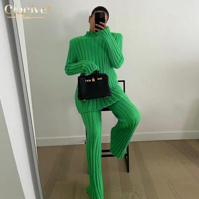 China Wholesale Breathable Autumn Winter Ladies Long Sleeve O-Neck Green Epaulet Cotton Clacive Sweater Top Casual Women for sale