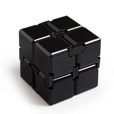 Cina Metal Infinity Cube Sensory Fidget Toy per lo stress e l'ansia in vendita