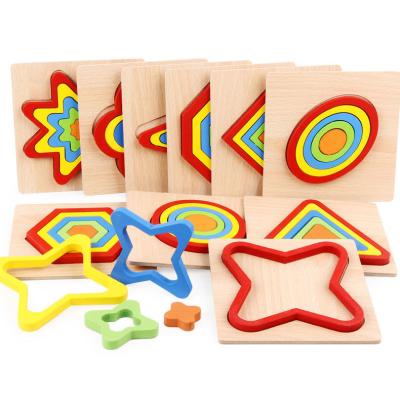 Chine Puzzle de tri en forme de Montessori unisexe pour tout-petits 1-3 Jouets d'apprentissage à base de tiges sensorielles en bois à vendre