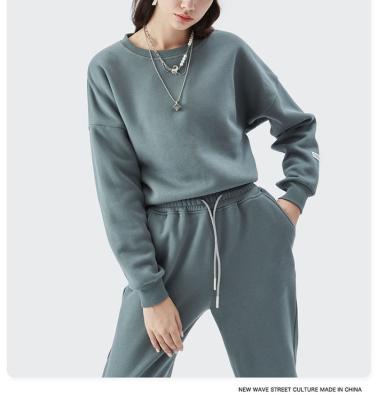 China Sustainable High Street Fleece Suit Patch Embroidered Set Round Collar Hoodie And Casual Pants Suit For Women for sale