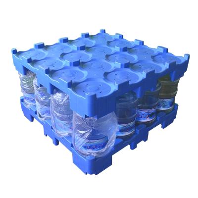 China 5 Gallon Water Bottle Single Sided Heavy Duty Stacking Plastic Storage Pallet for sale