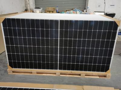 China Pv-Modul-monokristallines Silikon-Zellsolarenergie-Gremium 540W 550W zu verkaufen