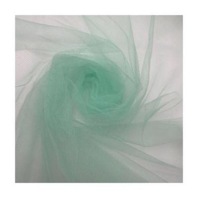 China Breathable Extra Soft Tulle Fabric Ployester Mesh For Veil Tutu, Home And Wedding Decoration for sale