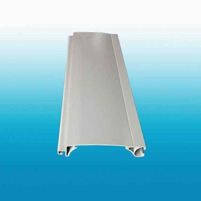 Chine Porte à rouleaux en aluminium résidentiel couche en poudre 1,2 mm 2,0 mm à vendre