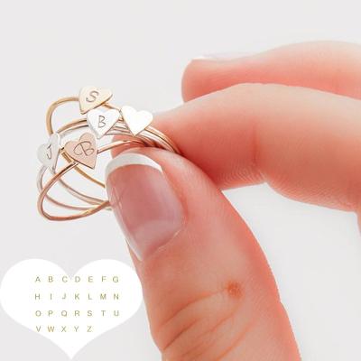 China Personalized Heart Shaped Initial Finger Ring For Girls Jewelry Wholesale Stainless Steel A-Z 26 Letter Rings Gold Color for sale