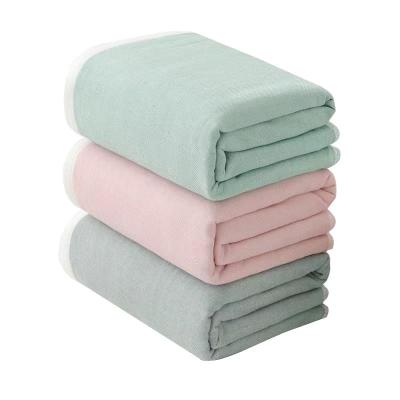 China Japanese hypoallergenic gauze bath towel 70*140 fabric soft and absorbent adult bath towel men and women bath towel for sale