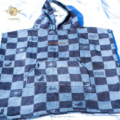 China Wholesale Custom Viable Hooded Quick Dry Robe Pool Diving Poncho Surfing Adults Beach Windproof Warm Coat for sale