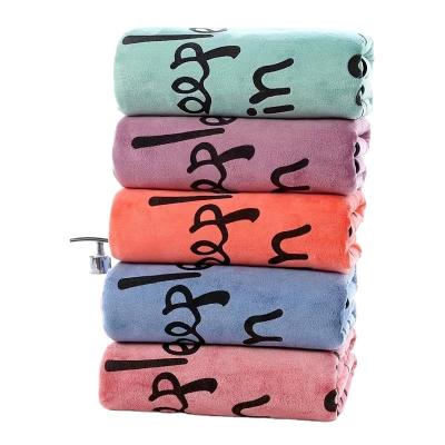 China Hypoallergenic microfiber printing soft and absorbent large bath towel manufacturers wholesale thickening adult gift for sale