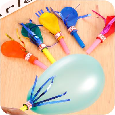 China Beautiful whistle balloon, party horns for birthdays, Christmas, New Year and other celebrations party use for sale