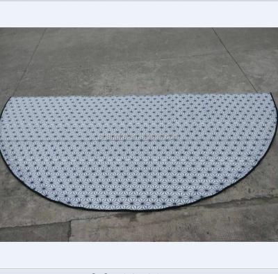 China Reversible Larger Size Half Moon Polypropylene Rugs for sale