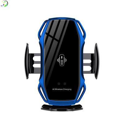 China Wholesale A5 Auto-Sensor 15W Intelligent Wireless Smart Clamp Fast Charging Car Mobile Phone Holder Wireless Charger for sale