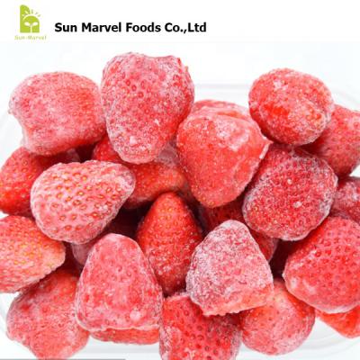 China FROZEN Bulk Packing Good Quality Fresh Taste Good Price IQF Frozen Strawberries 25-35mm From China for sale