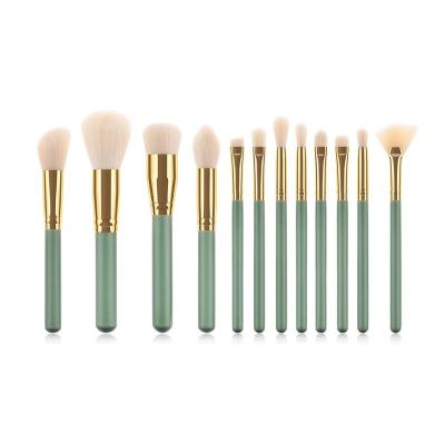 China Angular Blush 2020 Custom Logo Embossed Print Professional Makeup Brush Set Good Quality Makeup Brushes/kit for sale