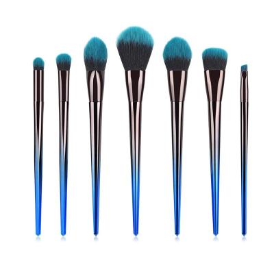 China Angular Blush Blue Luxury Gradient Highlight Brush Eyeshadow Eyebrow Highlight Brush Powder Makeup Brush Kit for sale