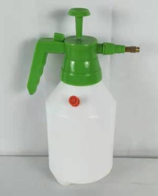 China Garden Factory Direct Sales 1.5L Bottle Sprayer Handheld Spray Nozzle New for sale