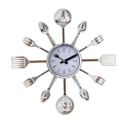 China Kitchen Creative Cheap Clock Spoon And Fork Unique Wall Clock For Home Decor for sale