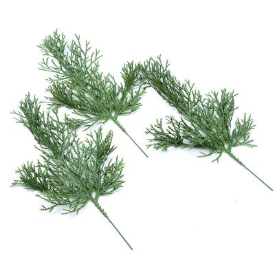 China 1Pcs/Lot Minimalist Artificial Plants Cypress Leaves Christmas Home Decorations Open Materials Decorative Flowers Wedding Wholesale for sale