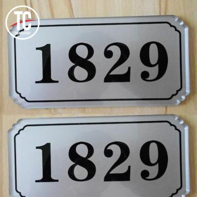 China Indoor And Outdoor Customized Acrylic Wall Sign Door License Plate Signage for sale