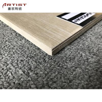 China Rustic Tiles Porcelain And Solid Glazed Porcelain Wood Looks Non Slip Timber Floor Tile for sale