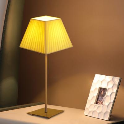 China Modern China Supplier Cheap Price Warm White Indoor Decoration 60w E27 Table Light for sale