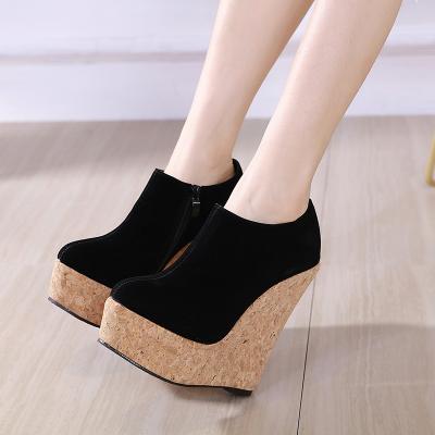 China Trend 2022 fashion European and American simple heel slope style comfortable upper shoes high for sale