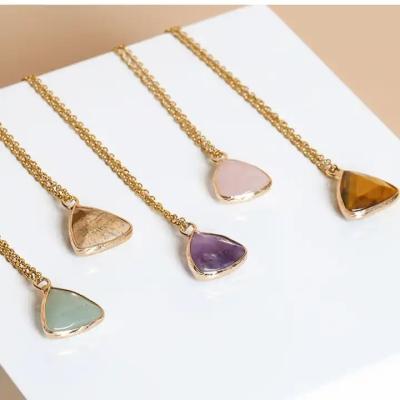 China Fashion Natural Stone Durable Jewelry Rose Quartz Tiger Eye Chain Jewelry Healing Crystal Pendants Necklace Triangle Gold for sale