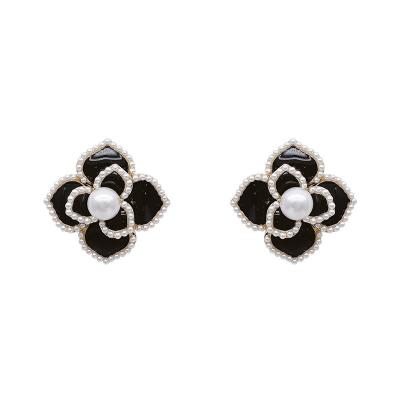 China Camellia Designed Earrings Collection Luxury High Quality Designer Jewelry Rhinestone Stainless Steel Beads Latest Daily Earrings Jewelry for sale